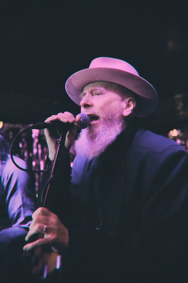 38891226_248248709153344_5880684954148405248_n